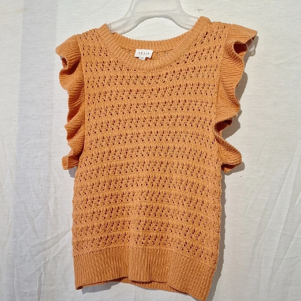3/$20-Peach Knit Sweater Vest With Ruffles, Le Lis brand - Picture 8 of 11